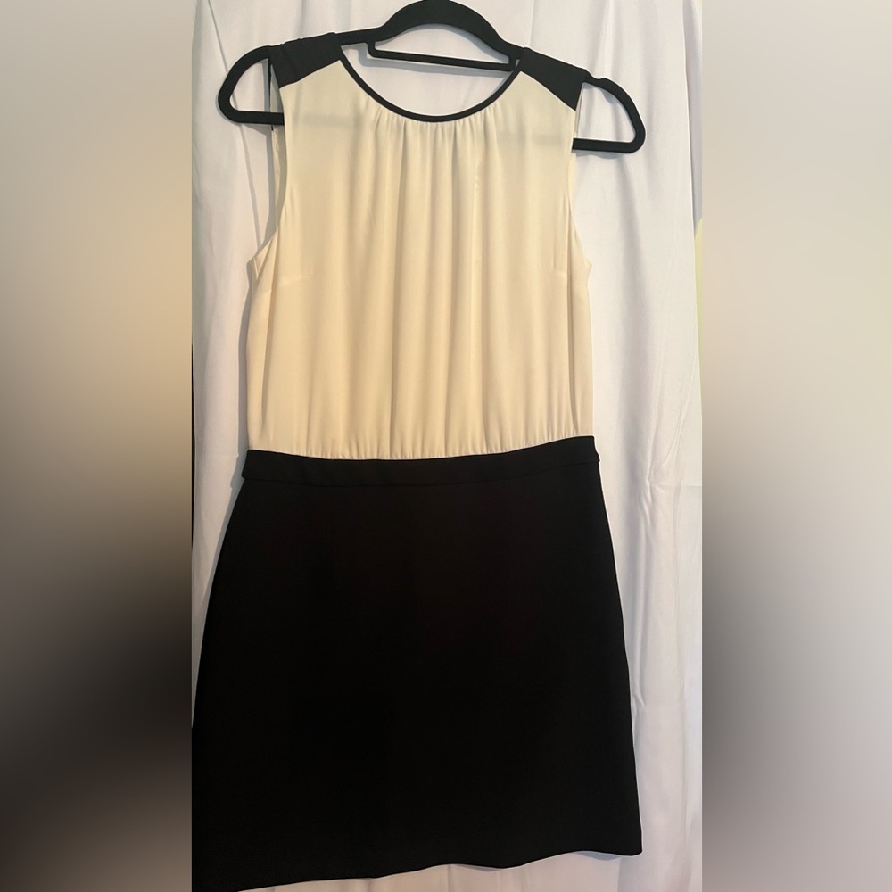 LOFT Black and Cream‎ Sleeveless Dress
